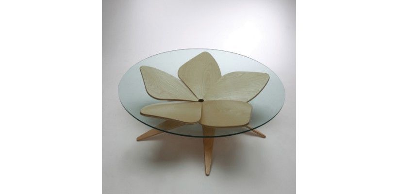 Table basse design hana par shige hasegawa