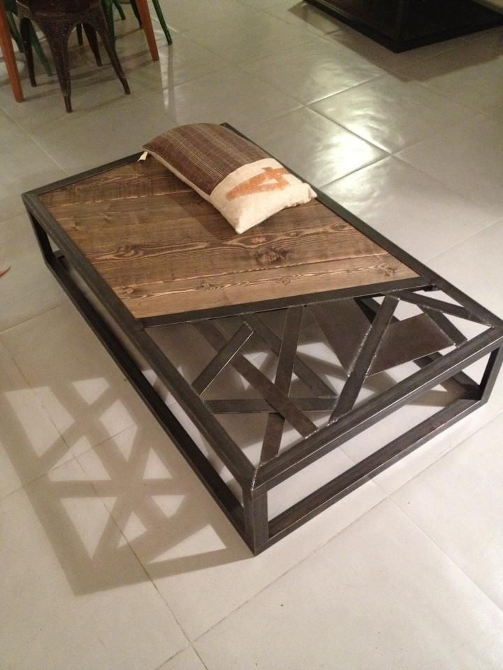 Table basse bois metal verre