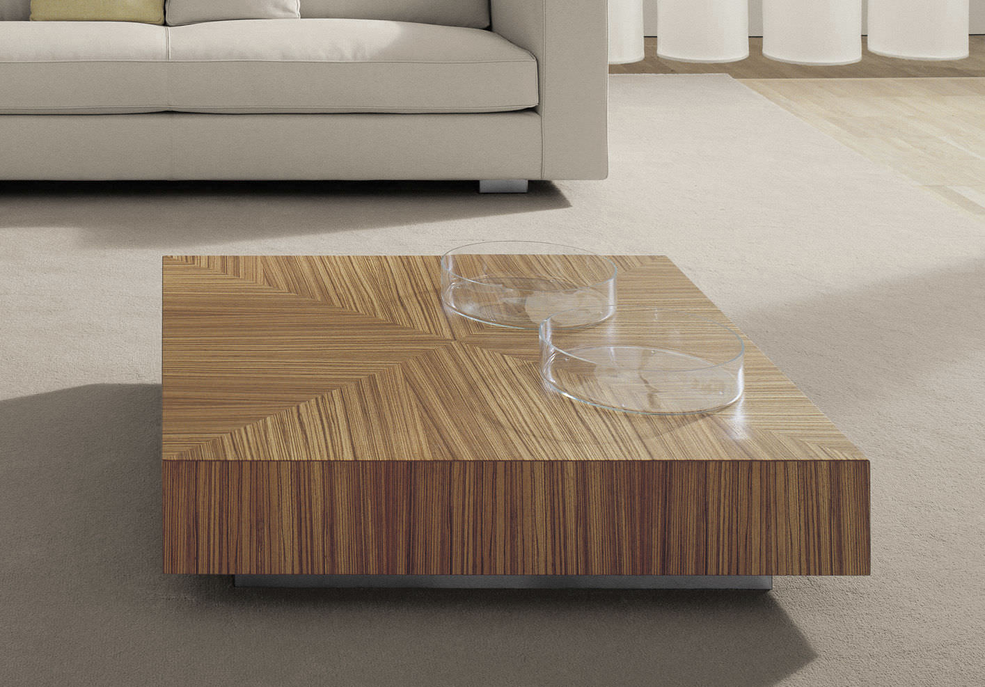 Table basse contemporaine bois