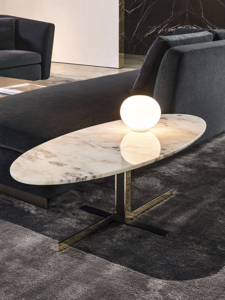 Table basse en pierre ou marbre