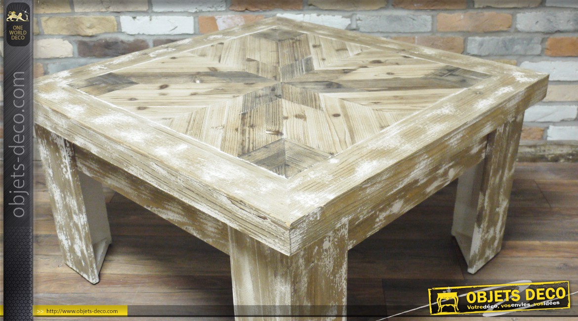 Table basse en bois vieilli