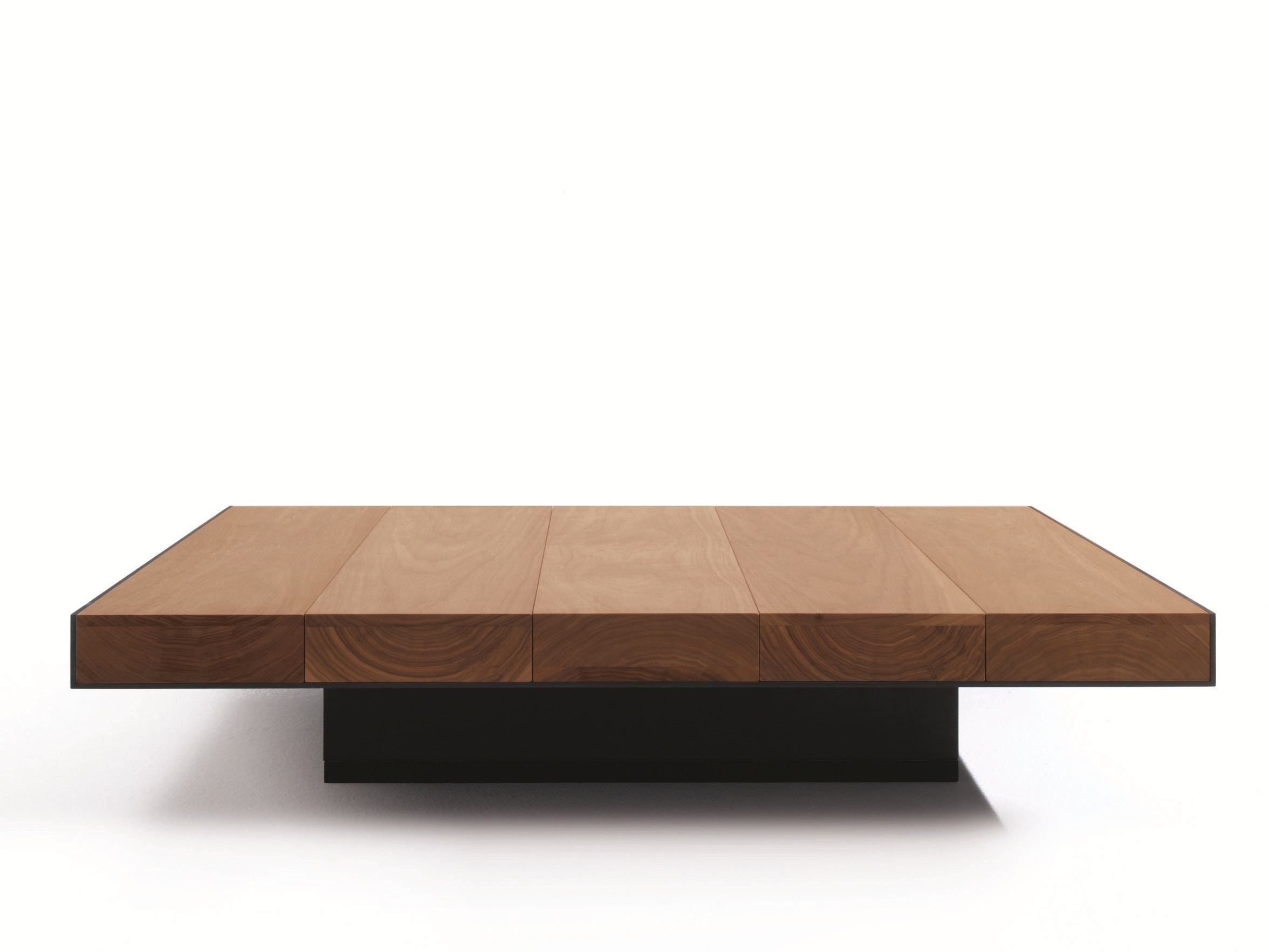 Table basse carree en bois