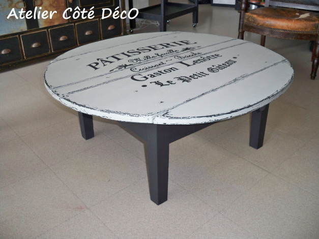 Table basse ronde relookée