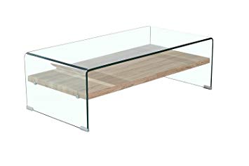Une table basse en verre