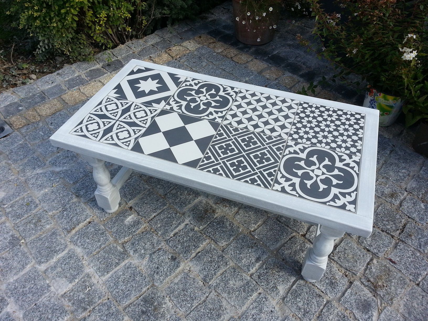 Comment relooker ma table basse en bois