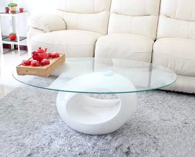 Table basse en verre blanc design
