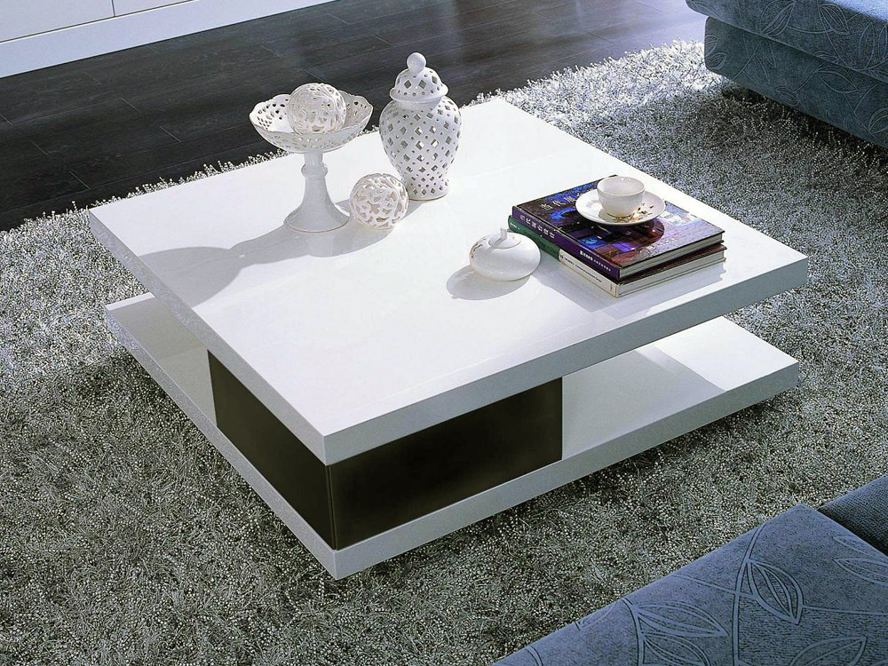 Table basse carrée noir et blanc