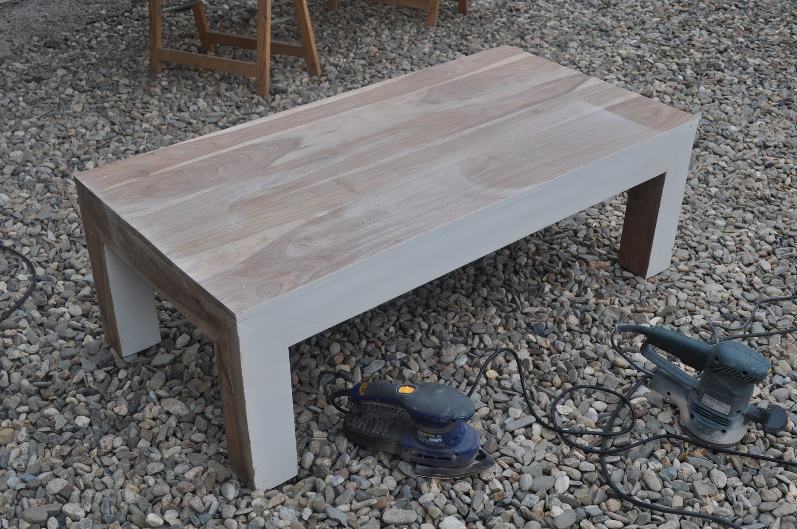 Peinture bois table basse