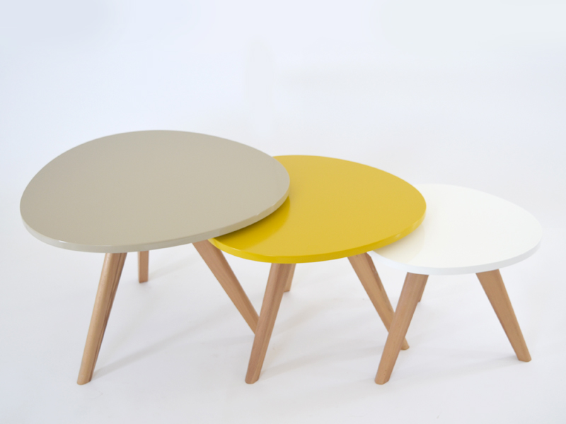 Table basse gigogne style scandinave