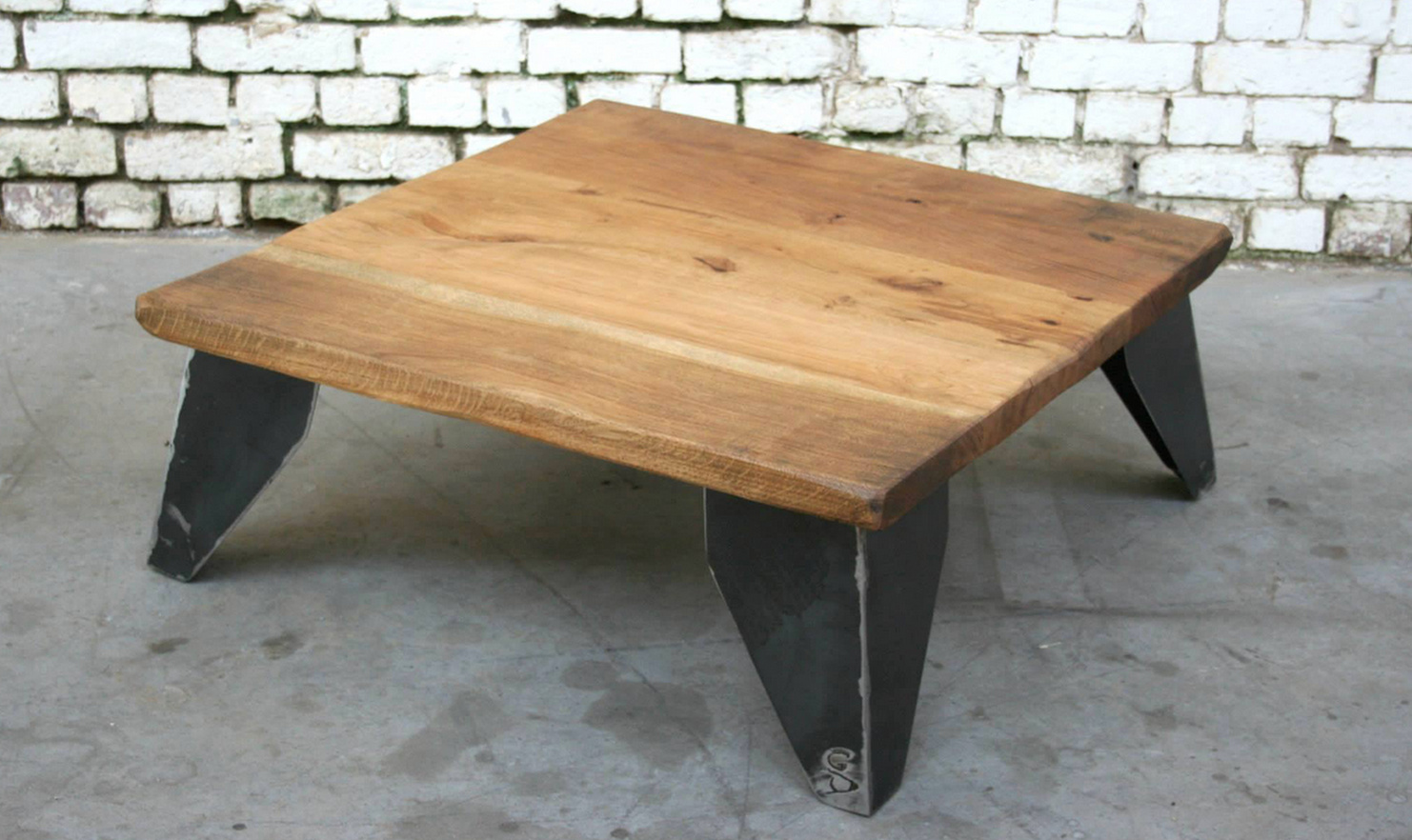Table basse plateau en bois