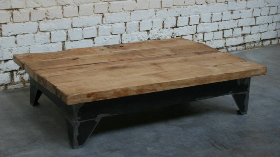 Table basse vintage bois metal