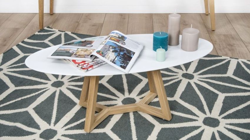 Table basse blanche et bois scandinave