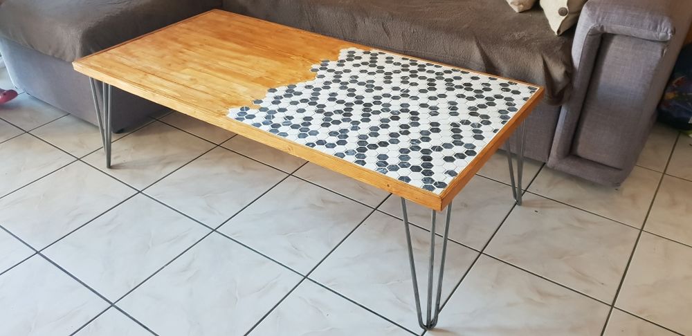 Table basse carrelage bois