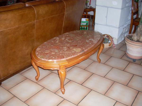 Table basse de salon dessus marbre