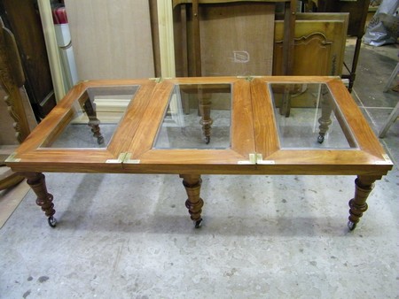 Restaurer table basse en bois