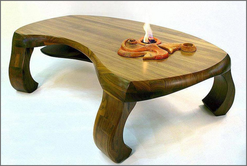 Table basse bois forme originale