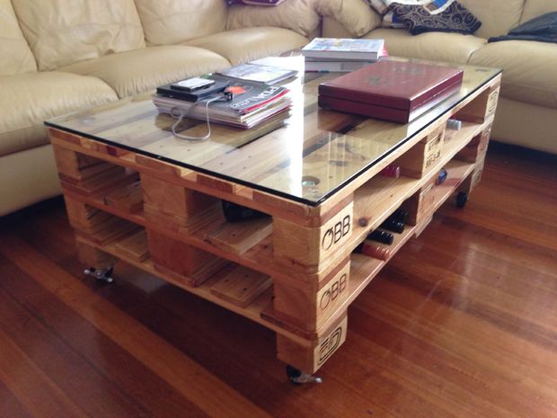 Table basse indus palette