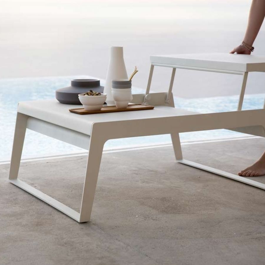 Table basse scandinave exterieur