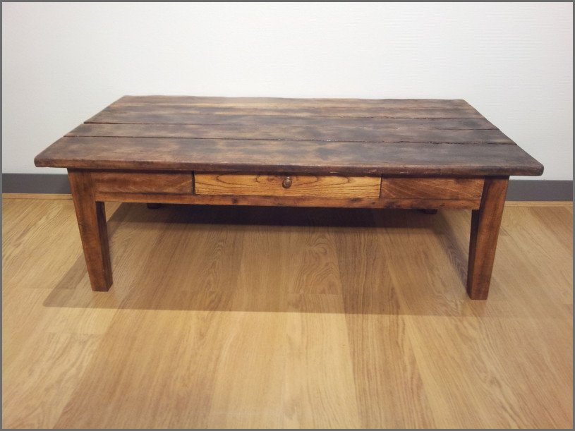 Table basse ancienne en bois