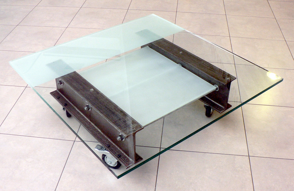 Table basse industrielle en verre