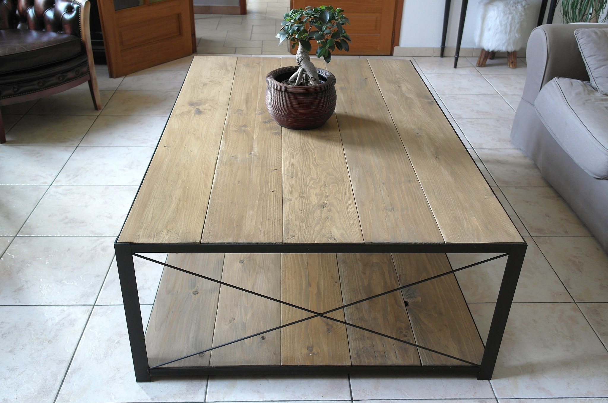 Fabriquer une table basse fer et bois