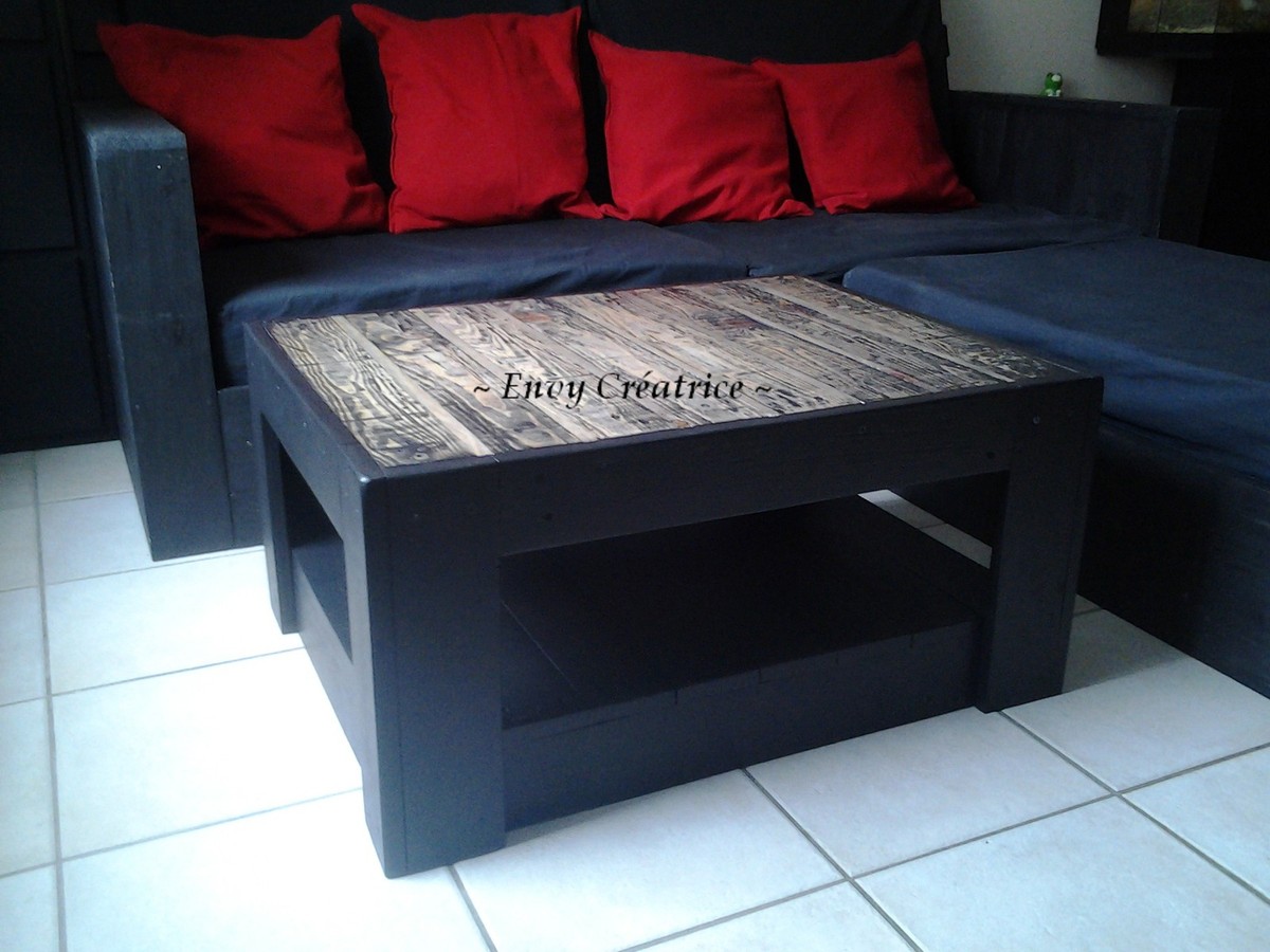 Table basse en palette noir