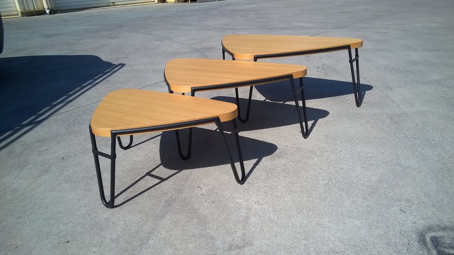 Table basse gigogne charlotte perriand