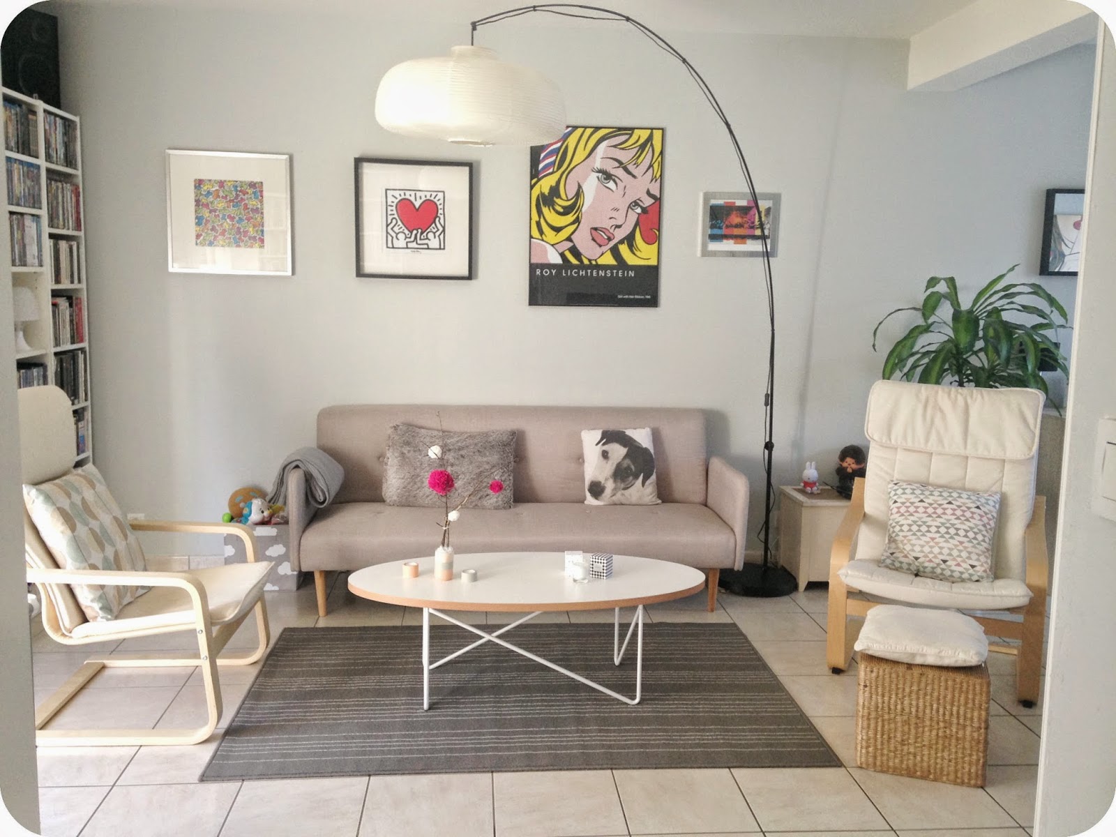 Canape gris table basse bois