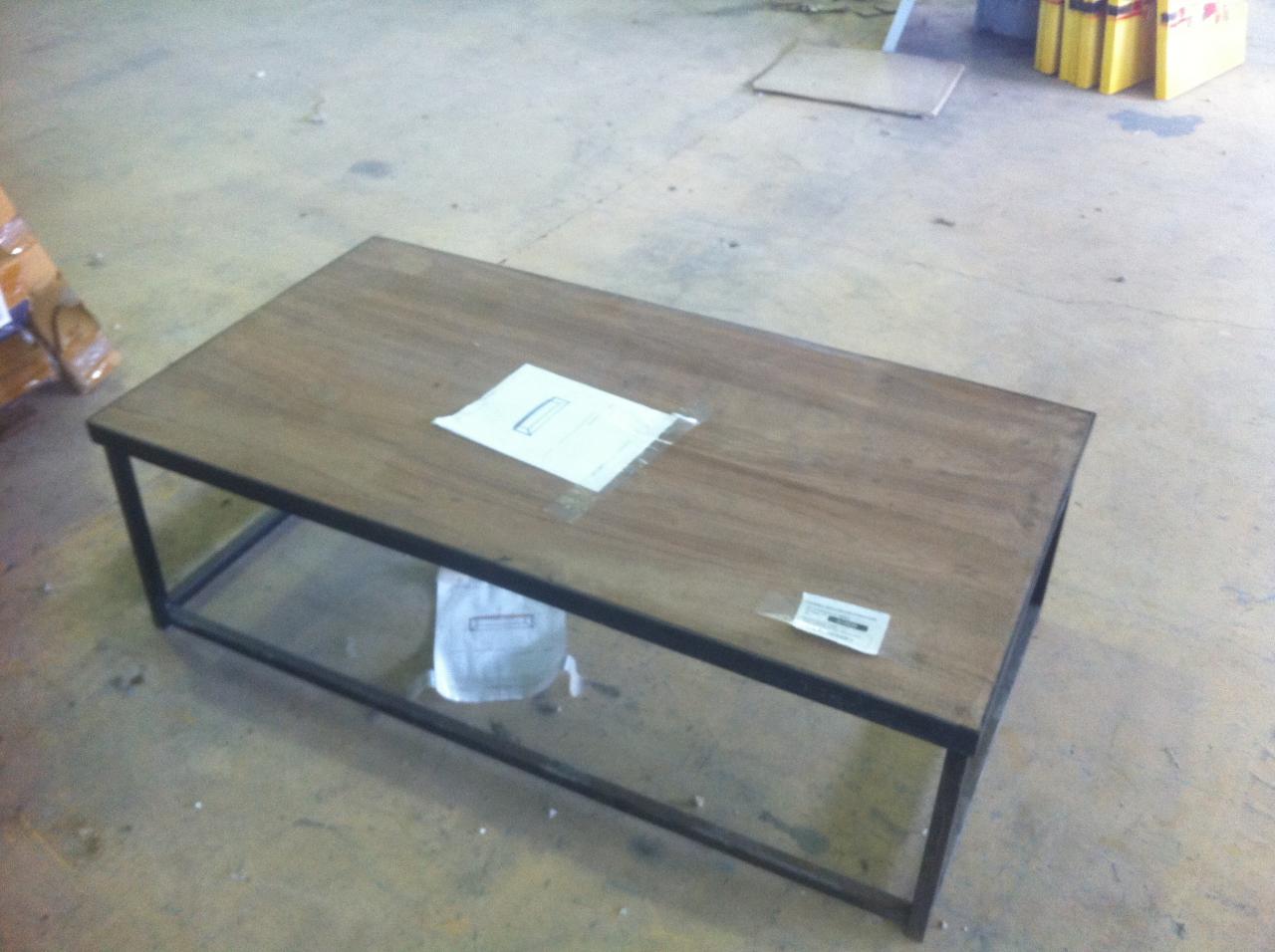 Prix table basse bois et chiffons