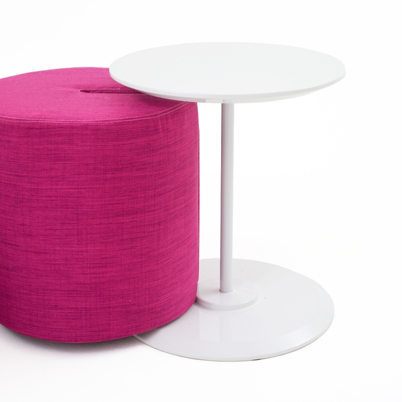 Table basse avec pouf taupe