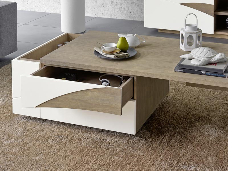 Table basse avec plateau bois