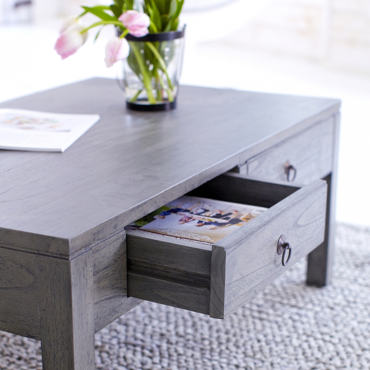 Table basse gris bois