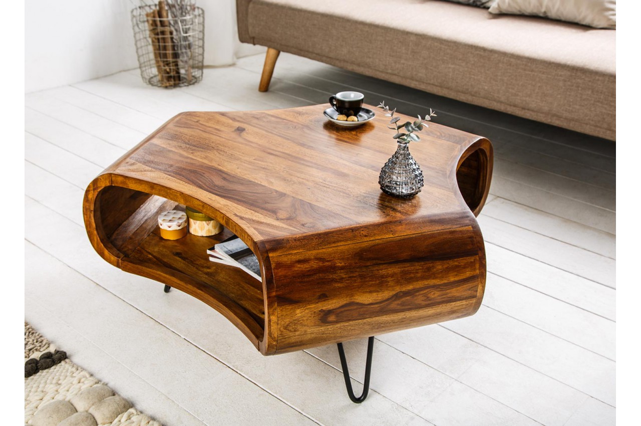 Table basse bois verni