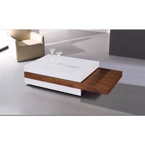 Table basse en bois laqué
