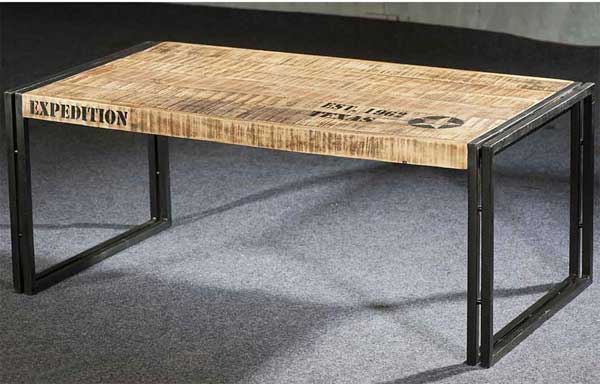 Table basse en bois style industriel