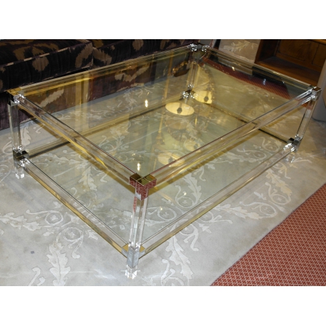 Table basse en verre ou plexi