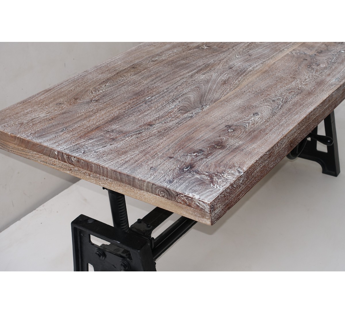 Table basse industrielle avec relevable