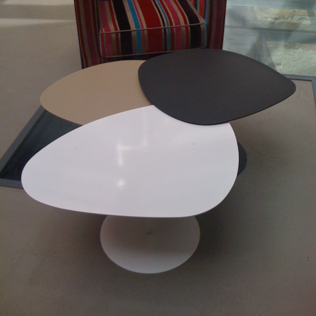 Table basse gigogne matiere grise