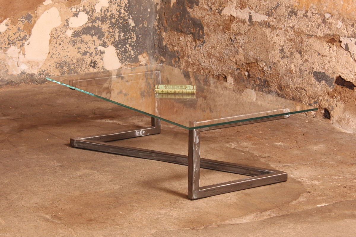 Table basse design metal brosse
