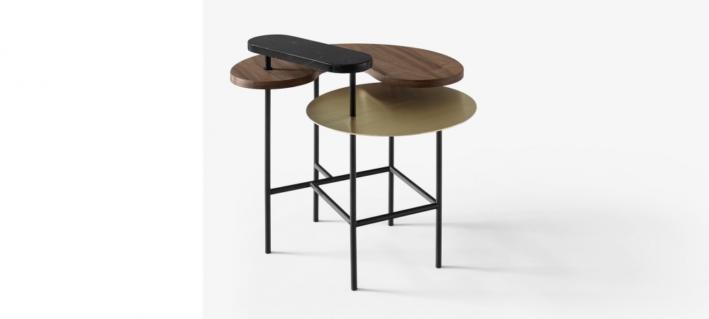 Table basse palette and tradition