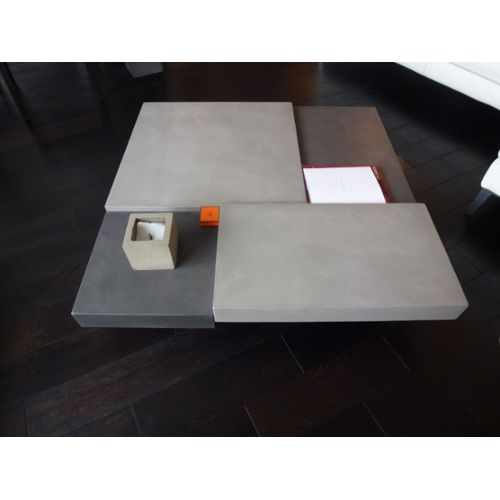Table basse carrée vintage