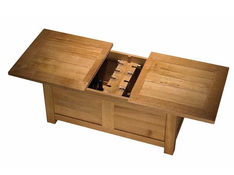 Table basse coffre bois clair