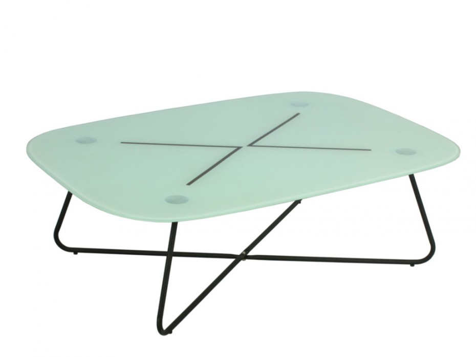 Table basse en verre trempé et métal noir
