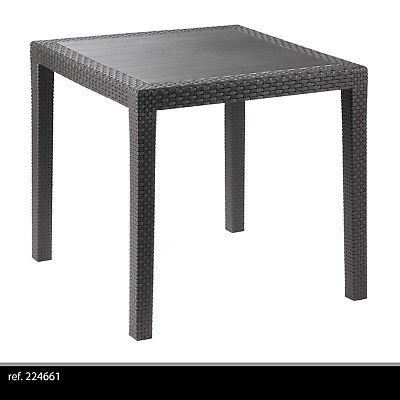 Table basse carrée plastique