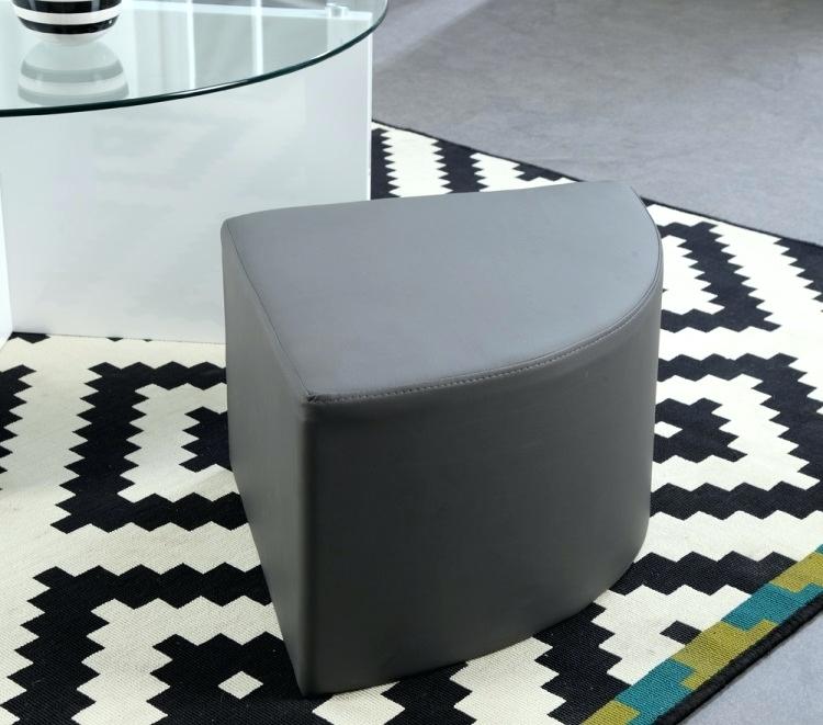 Vente table basse ronde avec pouf