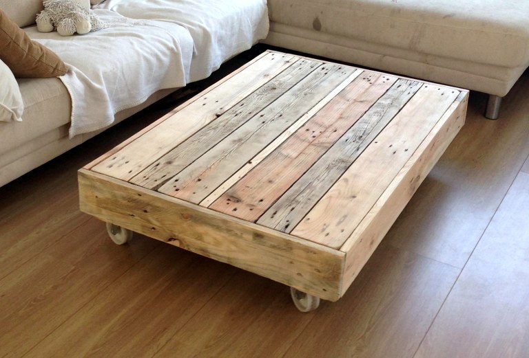 Table basse type palette